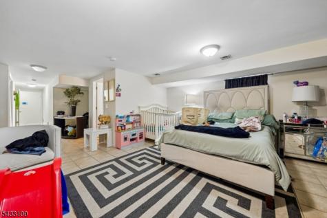 268 Bell Avenue Lodi NJ 07644