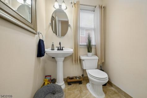 268 Bell Avenue Lodi NJ 07644