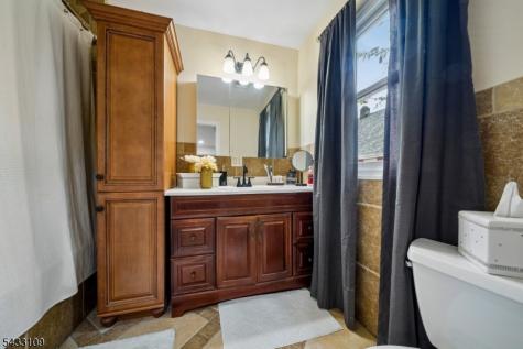 268 Bell Avenue Lodi NJ 07644