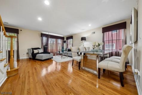 268 Bell Avenue Lodi NJ 07644