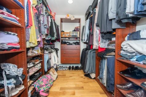 36 Ella Street Bloomingdale NJ 07403