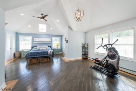 36 Ella Street Bloomingdale NJ 07403