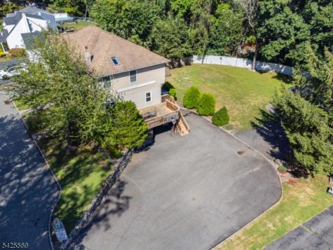 36 Ella Street Bloomingdale NJ 07403