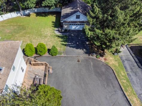 36 Ella Street Bloomingdale NJ 07403