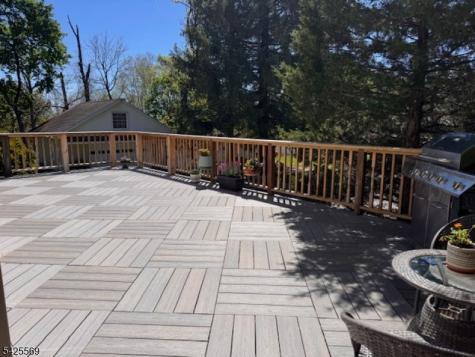 36 Ella Street Bloomingdale NJ 07403