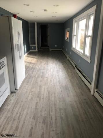 36 Ella Street Bloomingdale NJ 07403