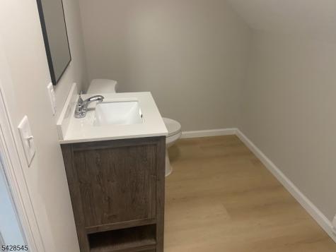 944 Madison Avenue Elizabeth NJ 07201