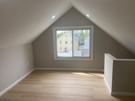 944 Madison Avenue Elizabeth NJ 07201