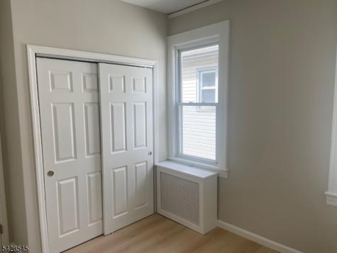 944 Madison Avenue Elizabeth NJ 07201