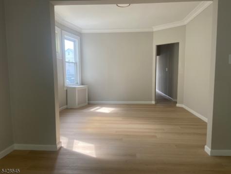944 Madison Avenue Elizabeth NJ 07201