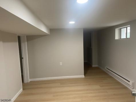 944 Madison Avenue Elizabeth NJ 07201