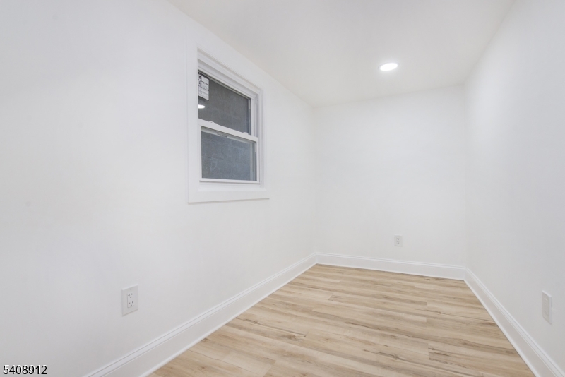 168 N Main Street Paterson NJ 07522