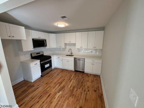 758 Somerset Street Watchung NJ 07069