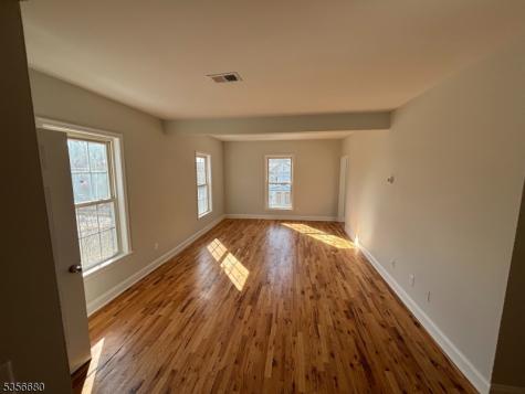 758 Somerset Street Watchung NJ 07069