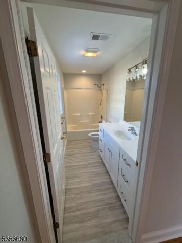758 Somerset Street Watchung NJ 07069