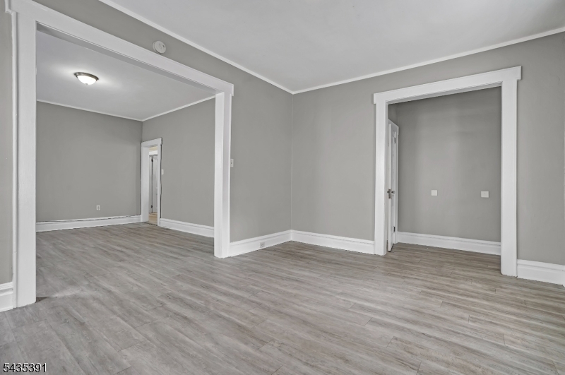 35 Chester Avenue Irvington NJ 07111