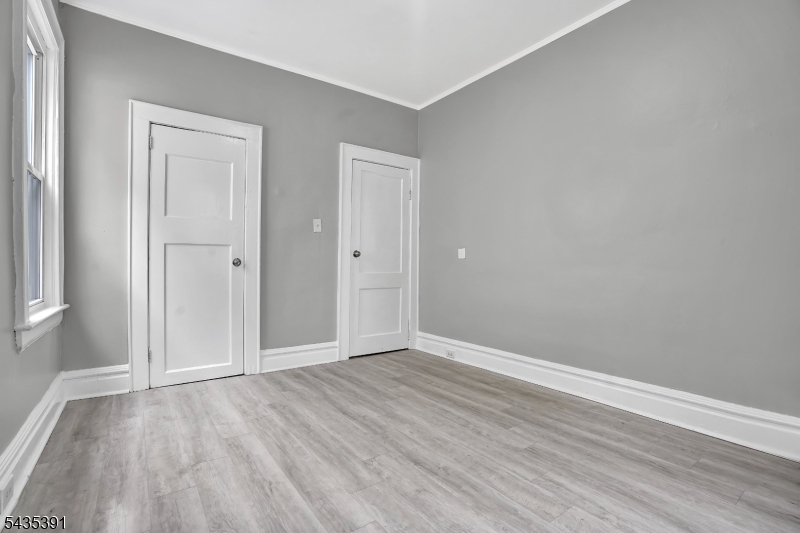 35 Chester Avenue Irvington NJ 07111