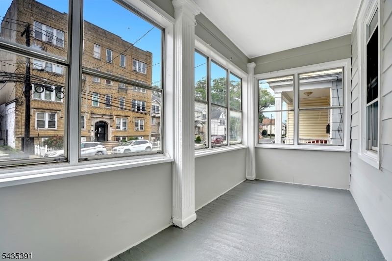 35 Chester Avenue Irvington NJ 07111