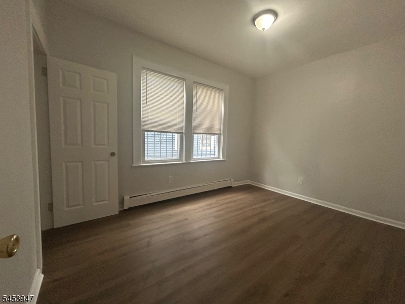 163 Dewey Street Newark NJ 07112