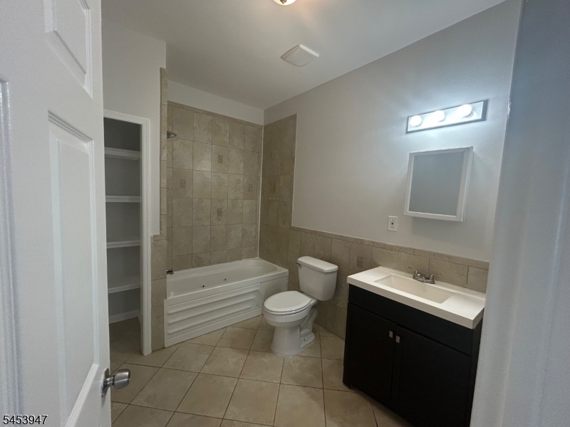 163 Dewey Street Newark NJ 07112