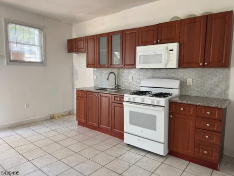 45 Ogden Street Newark NJ 07104