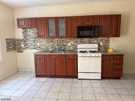 45 Ogden Street Newark NJ 07104