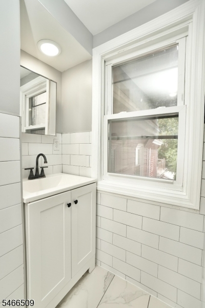 11 Cottage Street Newark NJ 07102