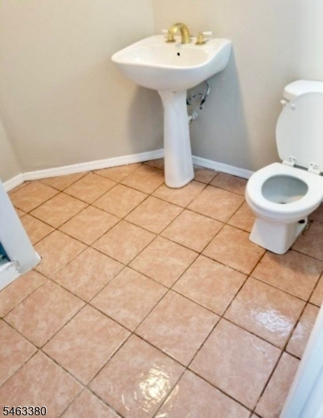 623 Sandford Avenue Newark NJ 07106
