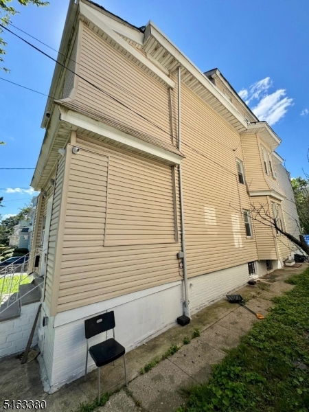 623 Sandford Avenue Newark NJ 07106