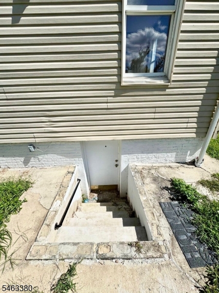 623 Sandford Avenue Newark NJ 07106