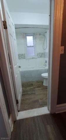 99 Rhode Island Avenue East Orange NJ 07018