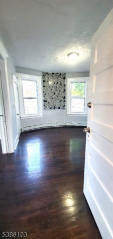 99 Rhode Island Avenue East Orange NJ 07018