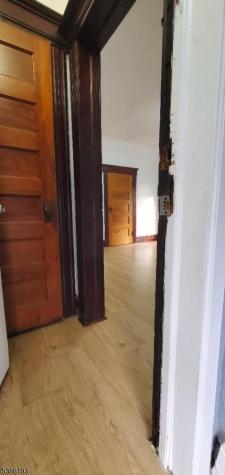 99 Rhode Island Avenue East Orange NJ 07018