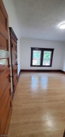 99 Rhode Island Avenue East Orange NJ 07018