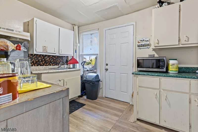 9 Lowden Street Elizabeth NJ 07208