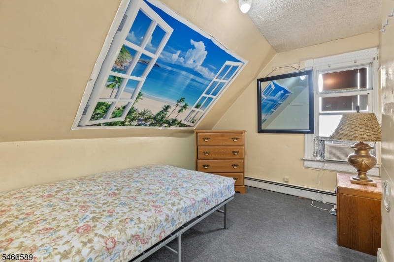 9 Lowden Street Elizabeth NJ 07208