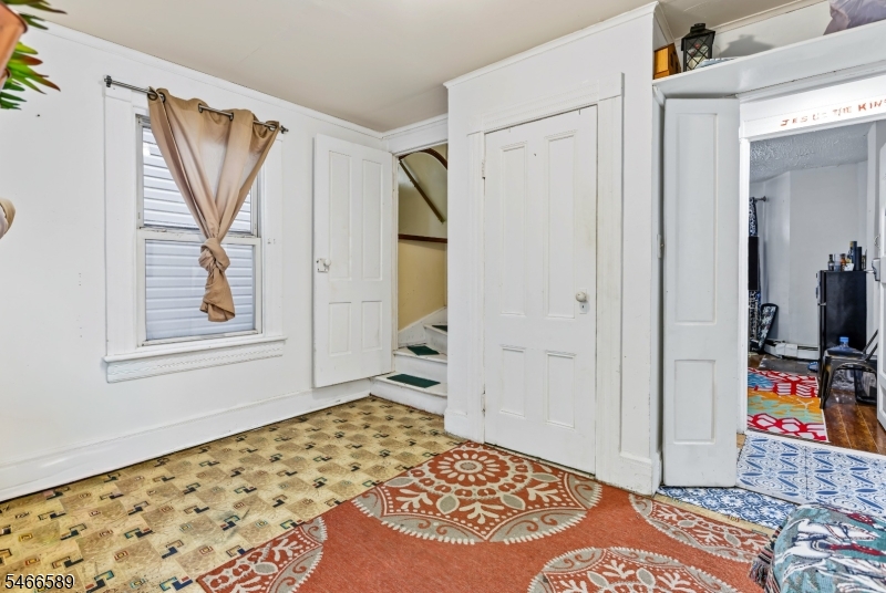 9 Lowden Street Elizabeth NJ 07208