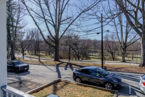 15 Lakeview Place Verona NJ 07044
