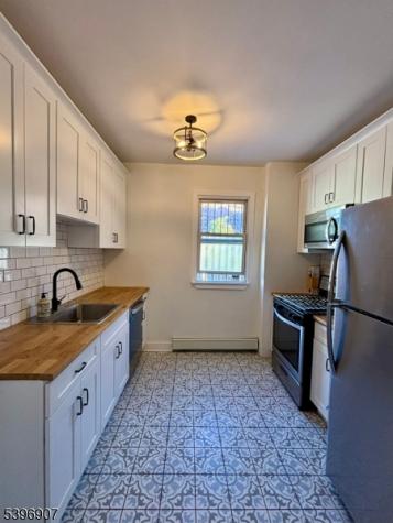 203 2ND Street Newark NJ 07107