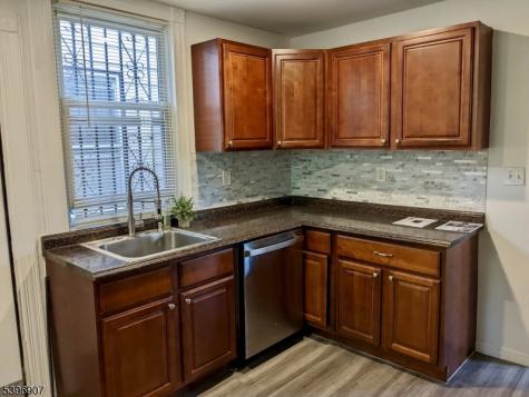 203 2ND Street Newark NJ 07107