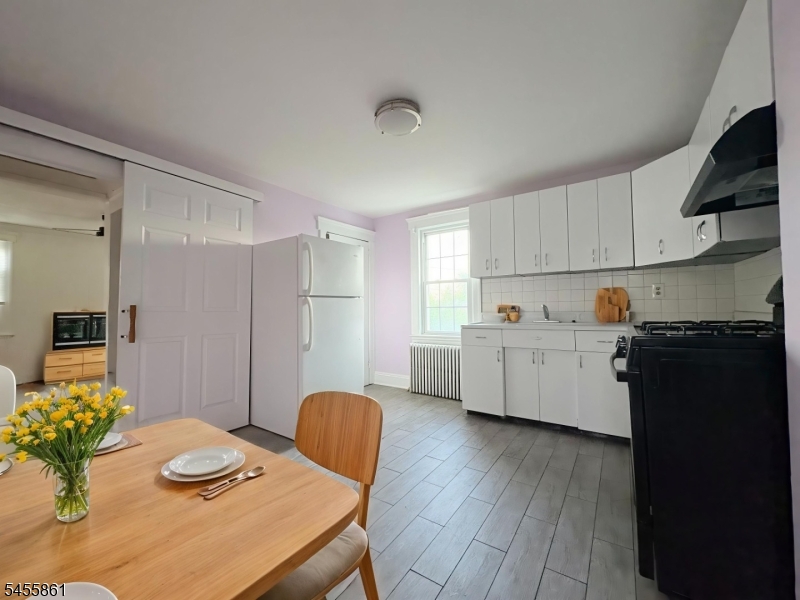 251 N 7th Avenue Manville NJ 08835
