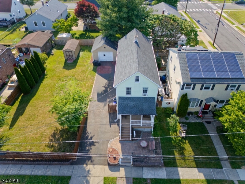 251 N 7th Avenue Manville NJ 08835