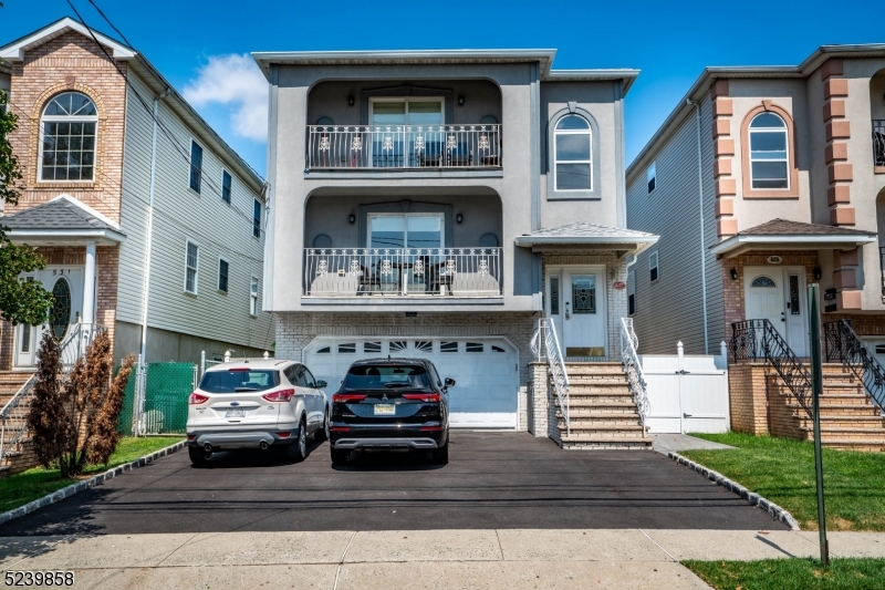 527 Lidgerwood Avenue Elizabeth NJ 07202
