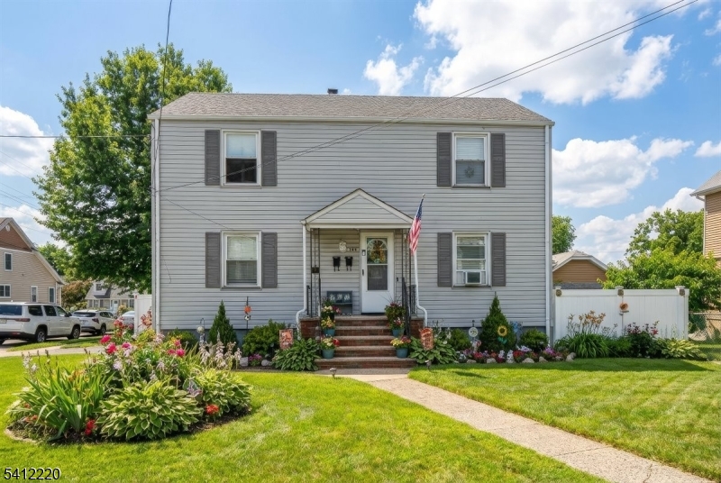 564 Spruce Avenue Garwood NJ 07027