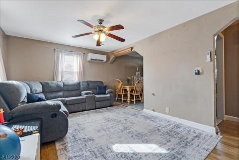 564 Spruce Avenue Garwood NJ 07027