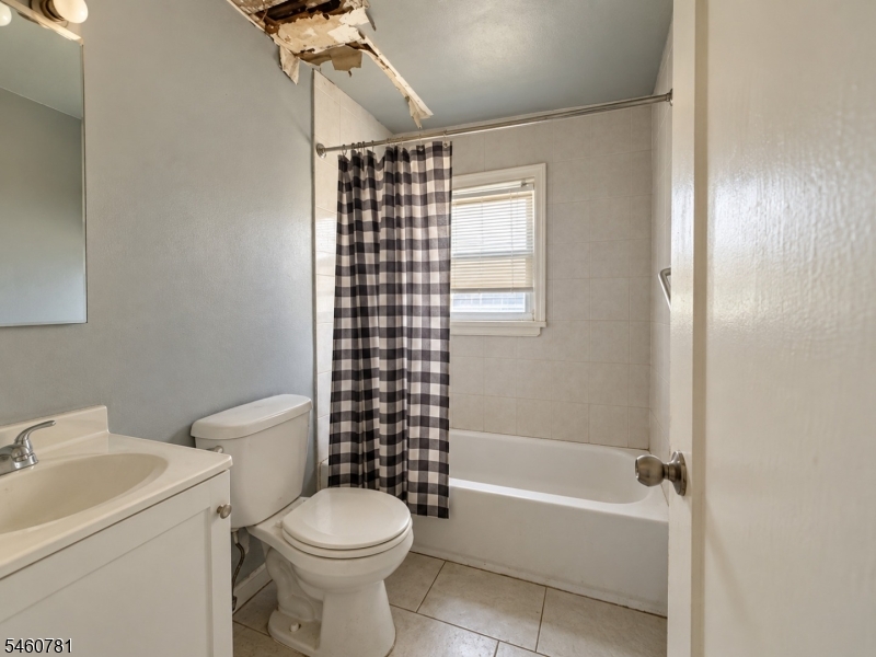 70 Lindsley Avenue Irvington NJ 07111