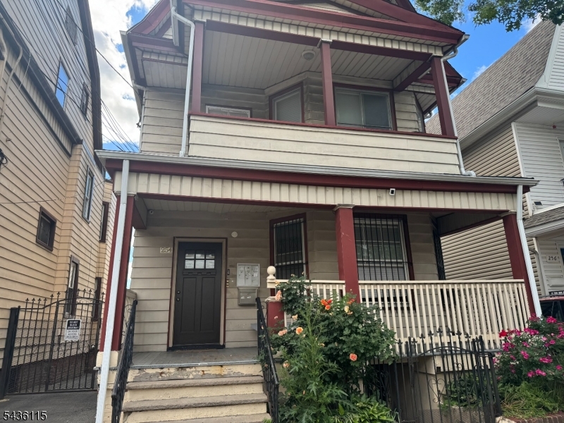 254 Parker Street Newark NJ 07104