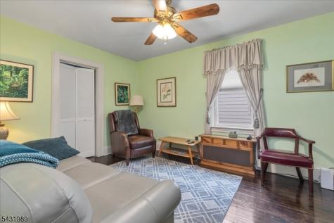 419 Oak Street Garwood NJ 07027