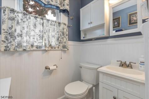 419 Oak Street Garwood NJ 07027