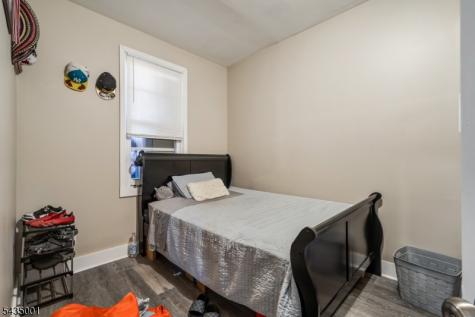 29 W 12th Street Linden NJ 07036